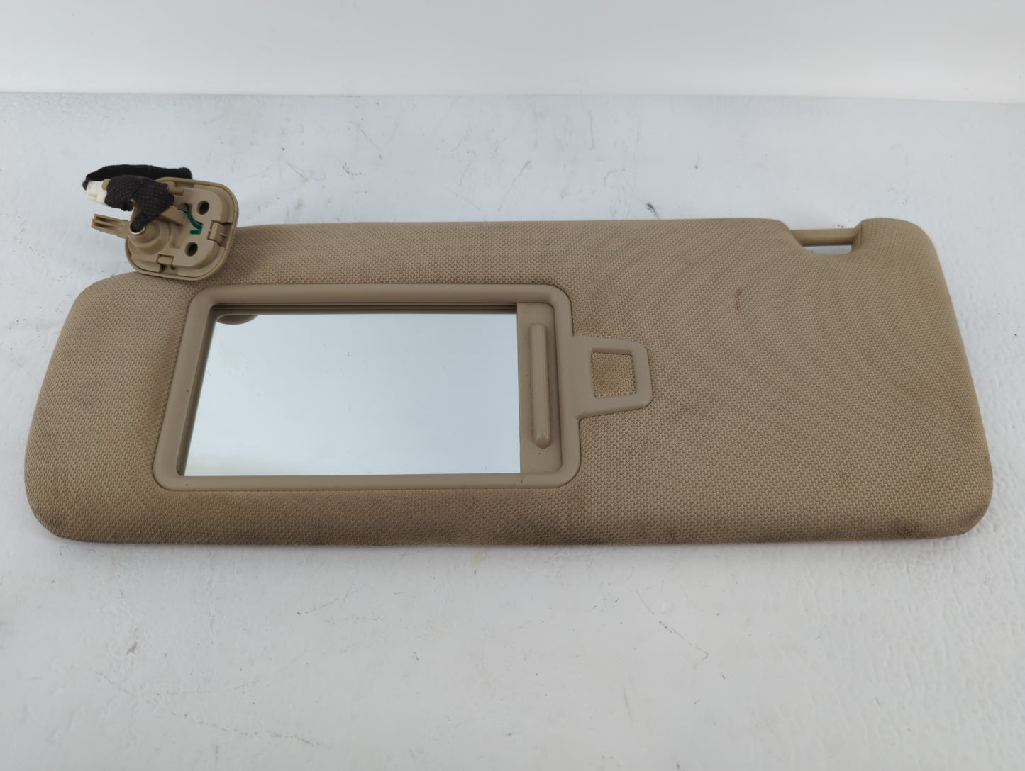 2015-2019 Hyundai Sonata Sun Visor Shade Replacement Driver Left Mirror Fits Fits 2015 2016 2017 2018 2019 OEM Used Auto Par