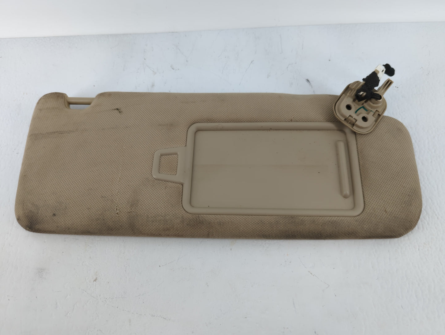 2015-2019 Hyundai Sonata Sun Visor Shade Replacement Passenger Right Mirror Fits Fits 2015 2016 2017 2018 2019 OEM Used Auto
