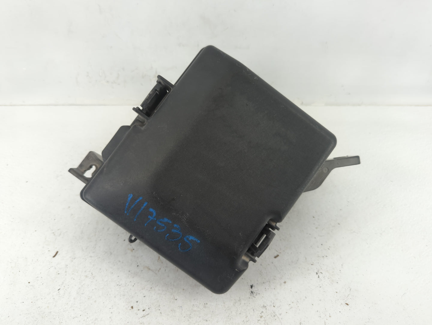 2016-2017 Hyundai Sonata Fusebox Fuse Box Panel Relay Module P/N:91950-C1820 Fits Fits 2016 2017 OEM Used Auto Parts - Oemus