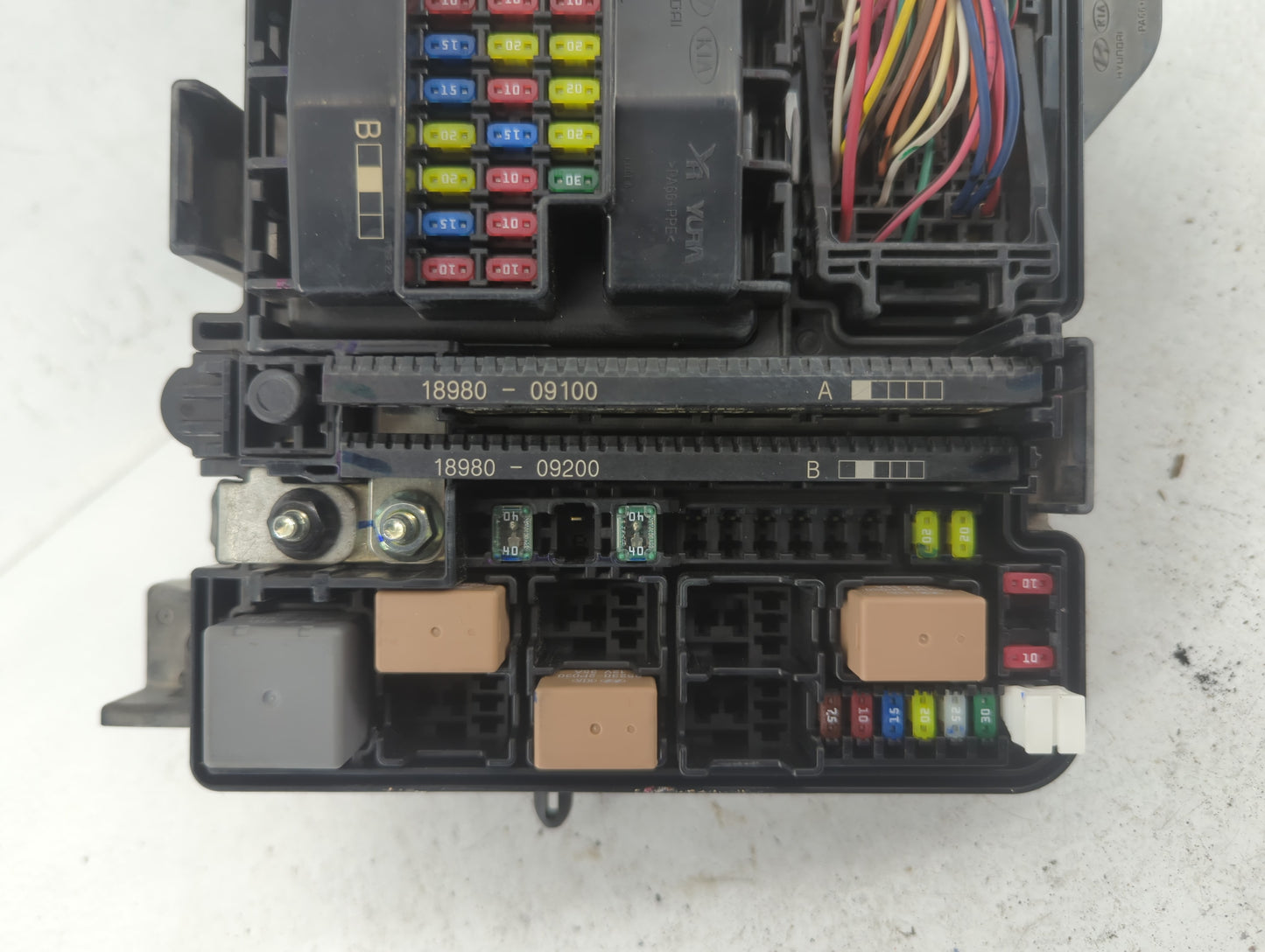 2016-2017 Hyundai Sonata Fusebox Fuse Box Panel Relay Module P/N:91950-C1820 Fits Fits 2016 2017 OEM Used Auto Parts - Oemus