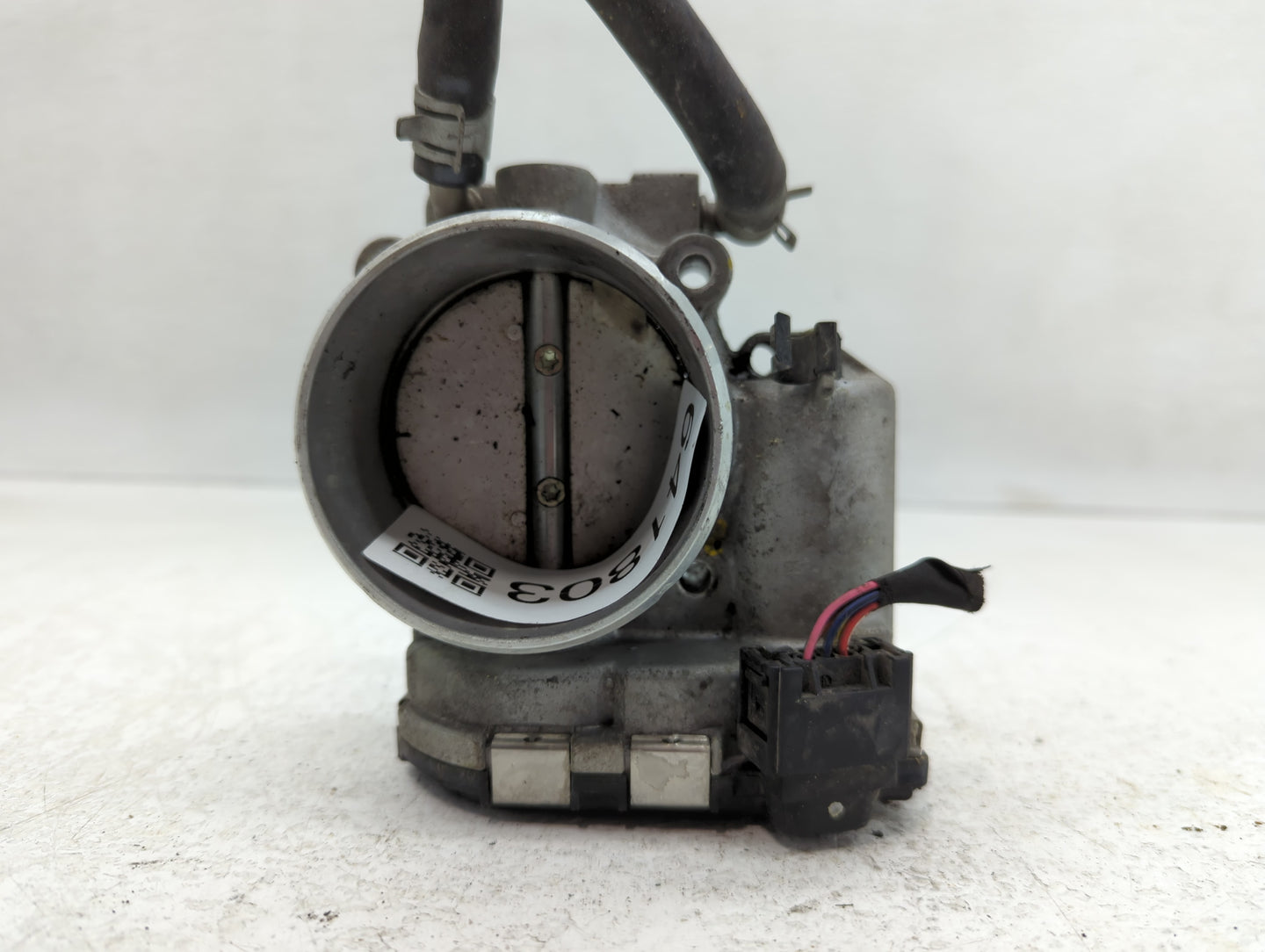 2015-2019 Hyundai Sonata Throttle Body P/N:35100-2G600 Fits Fits 2015 2016 2017 2018 2019 2020 2021 OEM Used Auto Parts - Oe