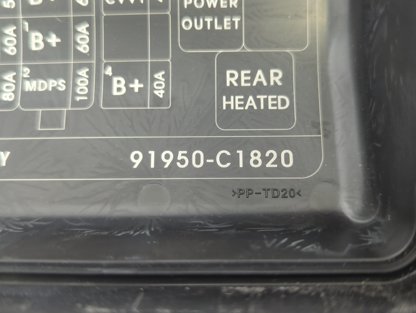 2016-2017 Hyundai Sonata Fusebox Fuse Box Panel Relay Module P/N:91950-C1820 Fits Fits 2016 2017 OEM Used Auto Parts - Oemus