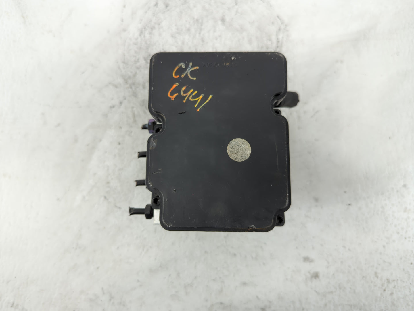 2015-2017 Hyundai Sonata ABS Pump Control Module Replacement P/N:58920-C2201 C2589-20501 Fits Fits 2015 2016 2017 OEM Used A