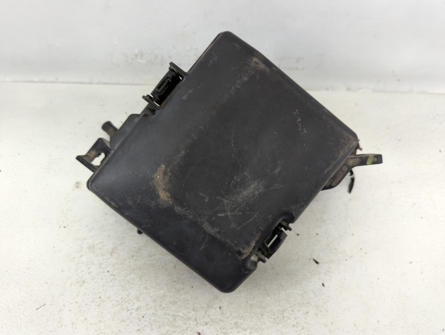2016-2017 Hyundai Sonata Fusebox Fuse Box Panel Relay Module P/N:91950-C1820 Fits Fits 2016 2017 OEM Used Auto Parts - Oemus