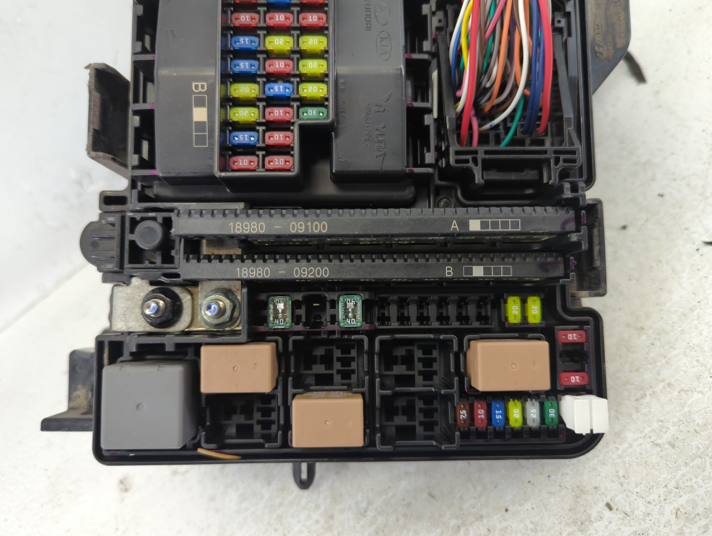 2016-2017 Hyundai Sonata Fusebox Fuse Box Panel Relay Module P/N:91950-C1820 Fits Fits 2016 2017 OEM Used Auto Parts - Oemus