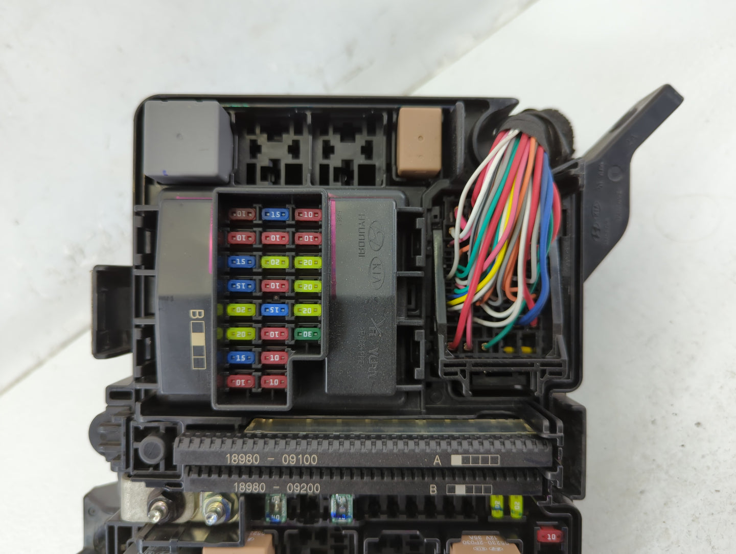 2016-2017 Hyundai Sonata Fusebox Fuse Box Panel Relay Module P/N:91950-C1820 Fits Fits 2016 2017 OEM Used Auto Parts - Oemus