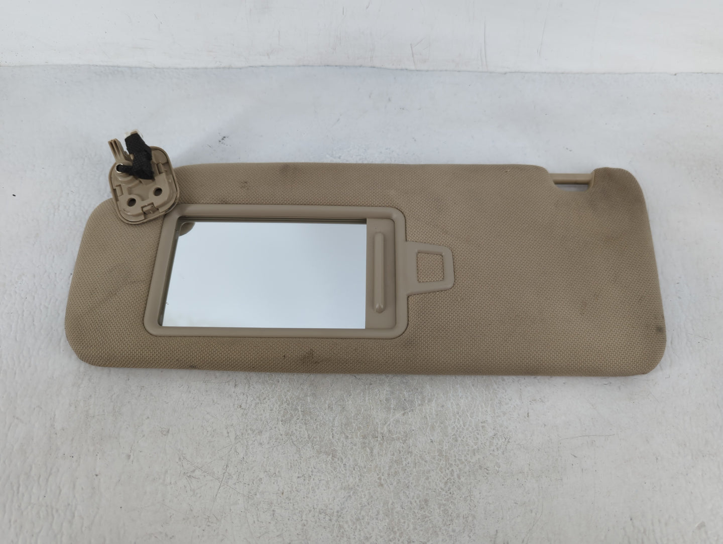 2015-2019 Hyundai Sonata Sun Visor Shade Replacement Driver Left Mirror Fits Fits 2015 2016 2017 2018 2019 OEM Used Auto Par