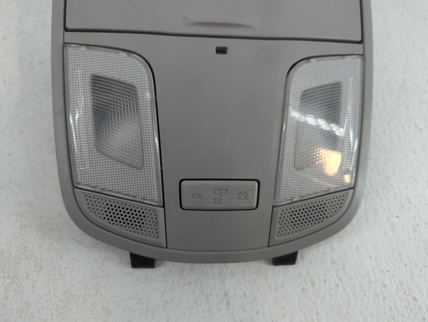 2016 Hyundai Sonata Overhead Roof Console - Oemusedautoparts1.com
