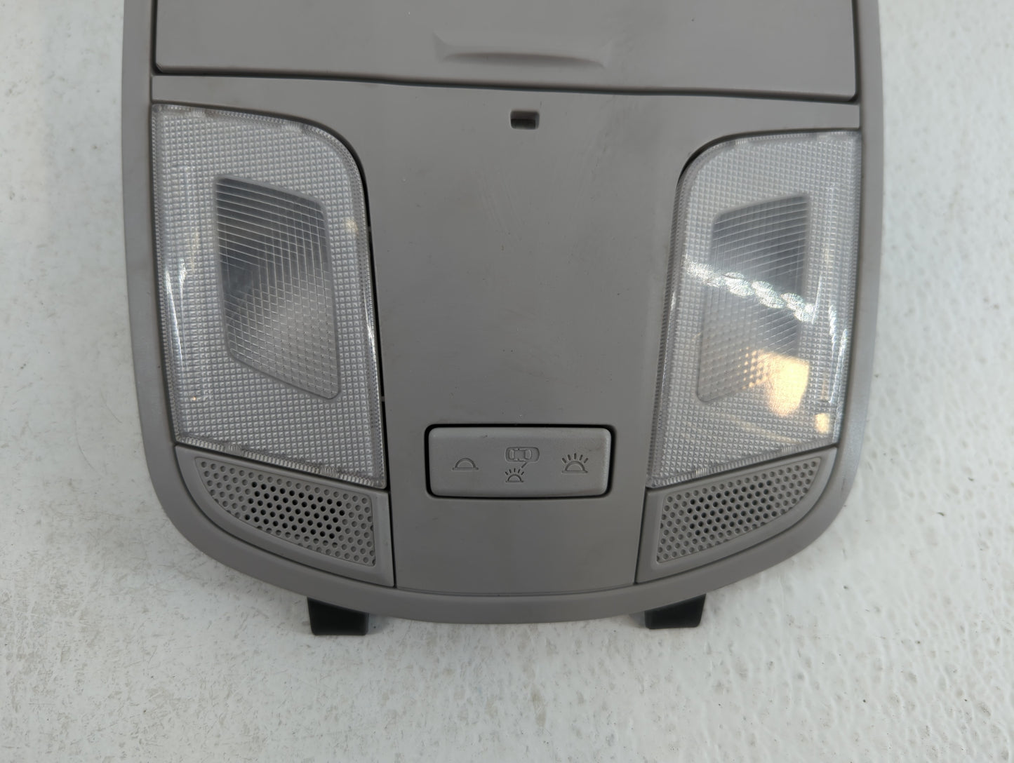 2016 Hyundai Sonata Overhead Roof Console - Oemusedautoparts1.com