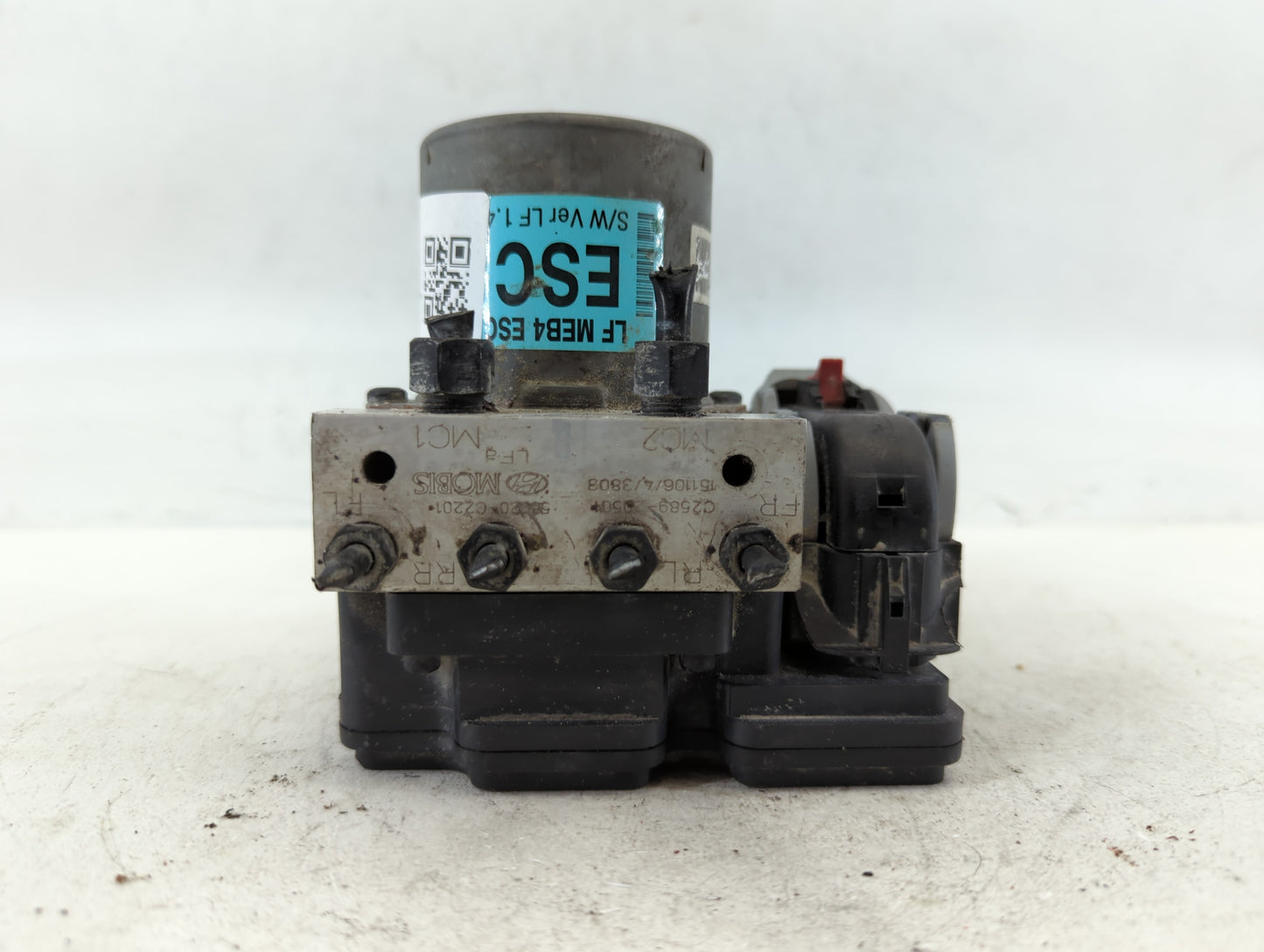 2015-2017 Hyundai Sonata ABS Pump Control Module Replacement P/N:58920-C2201 C2589-20501 Fits Fits 2015 2016 2017 OEM Used A