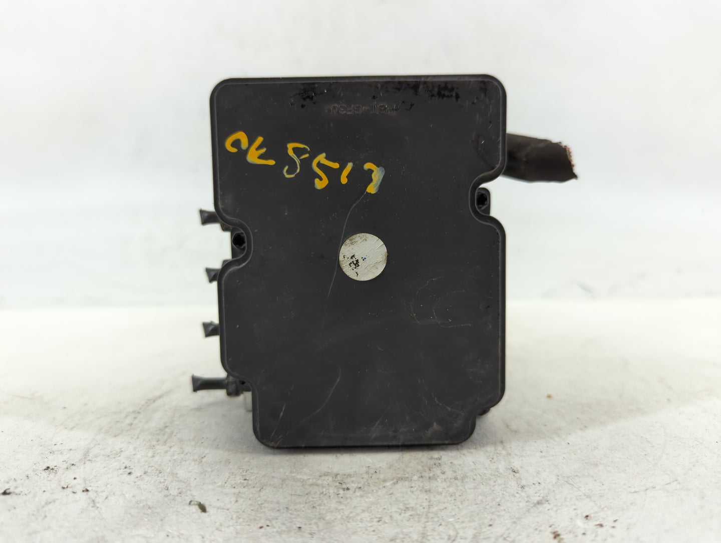 2015-2017 Hyundai Sonata ABS Pump Control Module Replacement P/N:58920-C2201 C2589-20501 Fits Fits 2015 2016 2017 OEM Used A