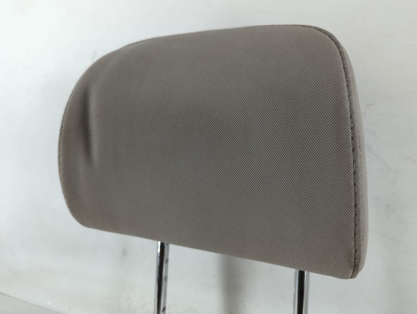 Hyundai Sonata Headrest Head Rest Front Driver Passenger Seat Light Grey - Oemusedautoparts1.com