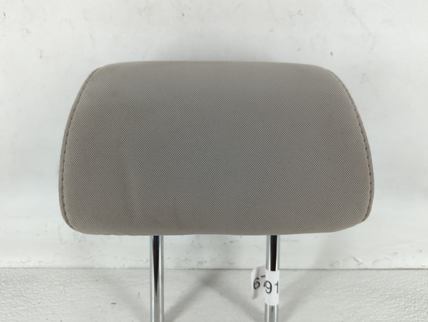 Hyundai Sonata Headrest Head Rest Front Driver Passenger Seat Light Grey - Oemusedautoparts1.com