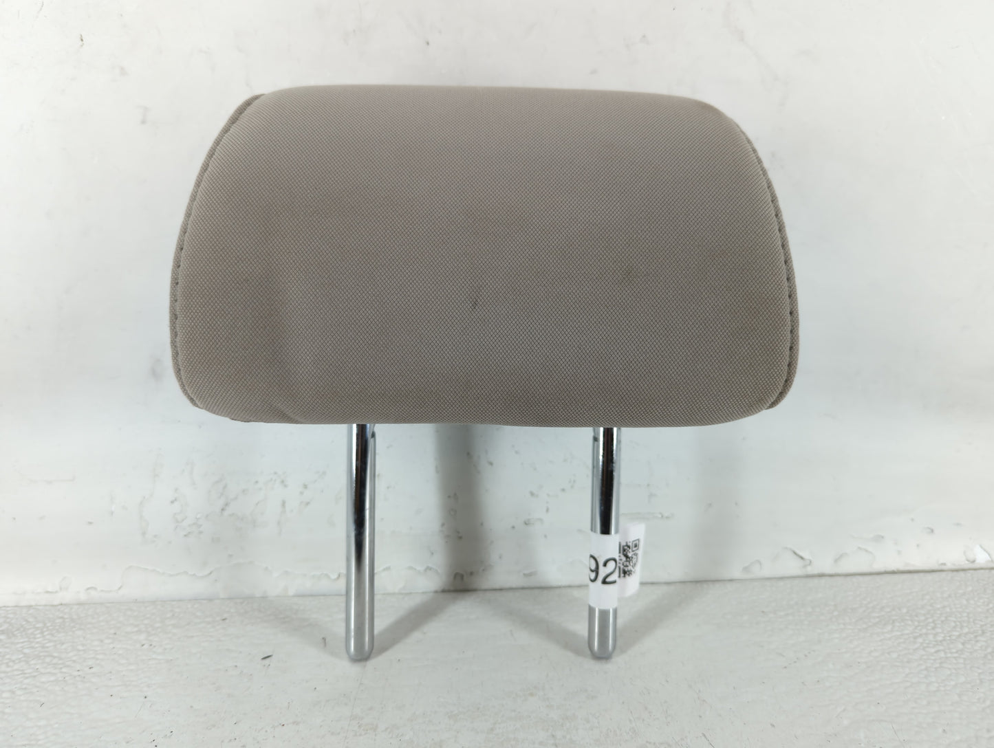 Hyundai Sonata Headrest Head Rest Front Driver Passenger Seat Light Grey - Oemusedautoparts1.com