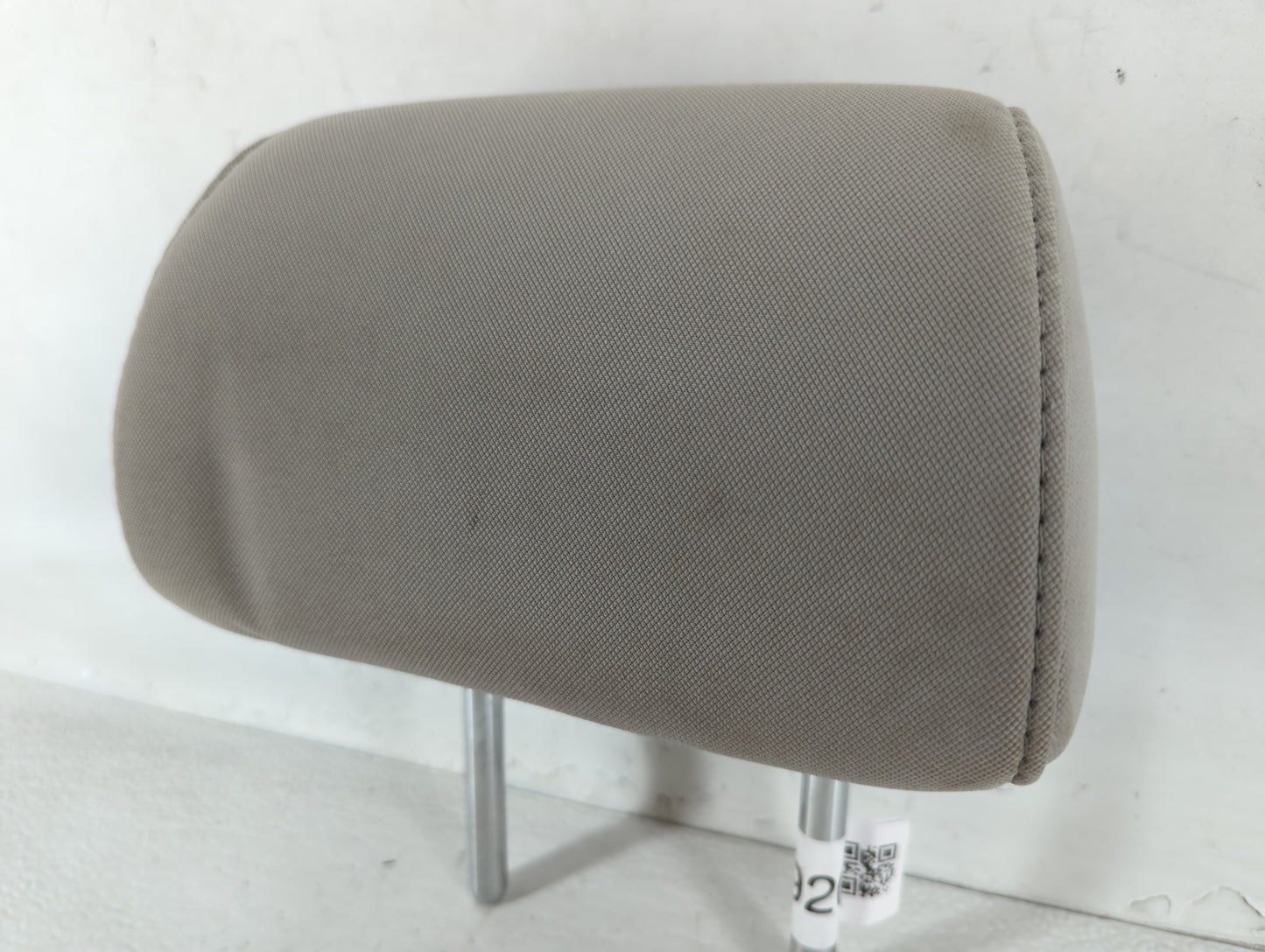 Hyundai Sonata Headrest Head Rest Front Driver Passenger Seat Light Grey - Oemusedautoparts1.com