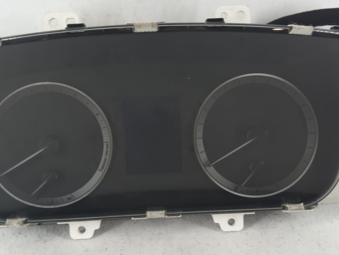 2016-2017 Hyundai Sonata Instrument Cluster Speedometer Gauges P/N:94001-C2200 Miles: Fits Fits 2016 2017 OEM Used Auto Part