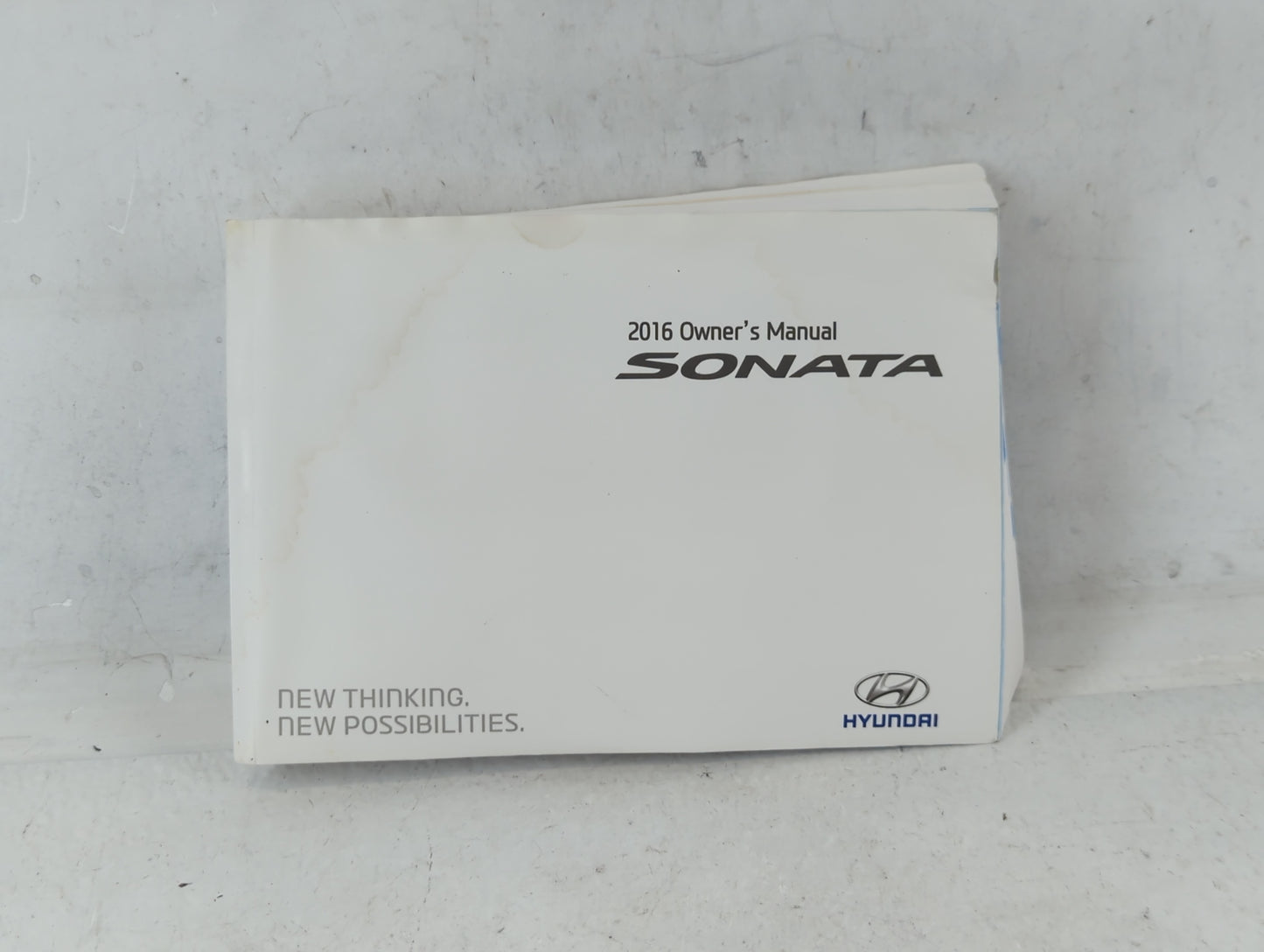 2016 Hyundai Sonata Owners Manual Book Guide P/N:GC10-EU59A OEM Used Auto Parts - Oemusedautoparts1.com
