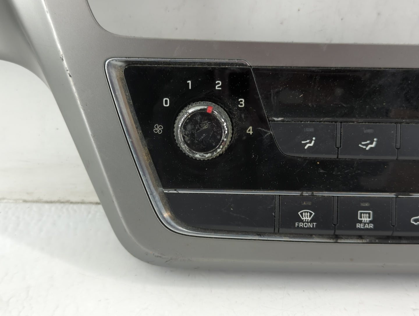 2016 Hyundai Sonata Climate Control Module Temperature AC/Heater Replacement Fits OEM Used Auto Parts - Oemusedautoparts1.co