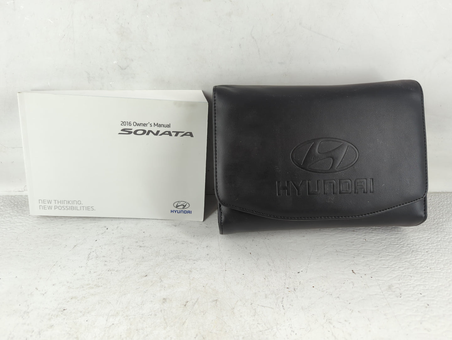 2016 Hyundai Sonata Owners Manual Book Guide P/N:GC10-EU58A OEM Used Auto Parts - Oemusedautoparts1.com