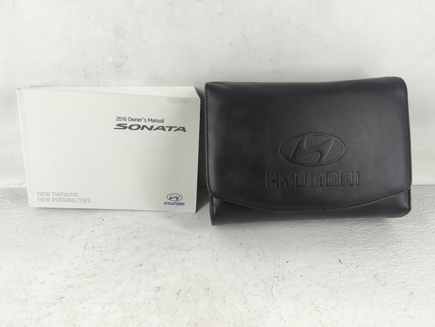 2016 Hyundai Sonata Owners Manual Book Guide P/N:GC10-EU58A OEM Used Auto Parts - Oemusedautoparts1.com
