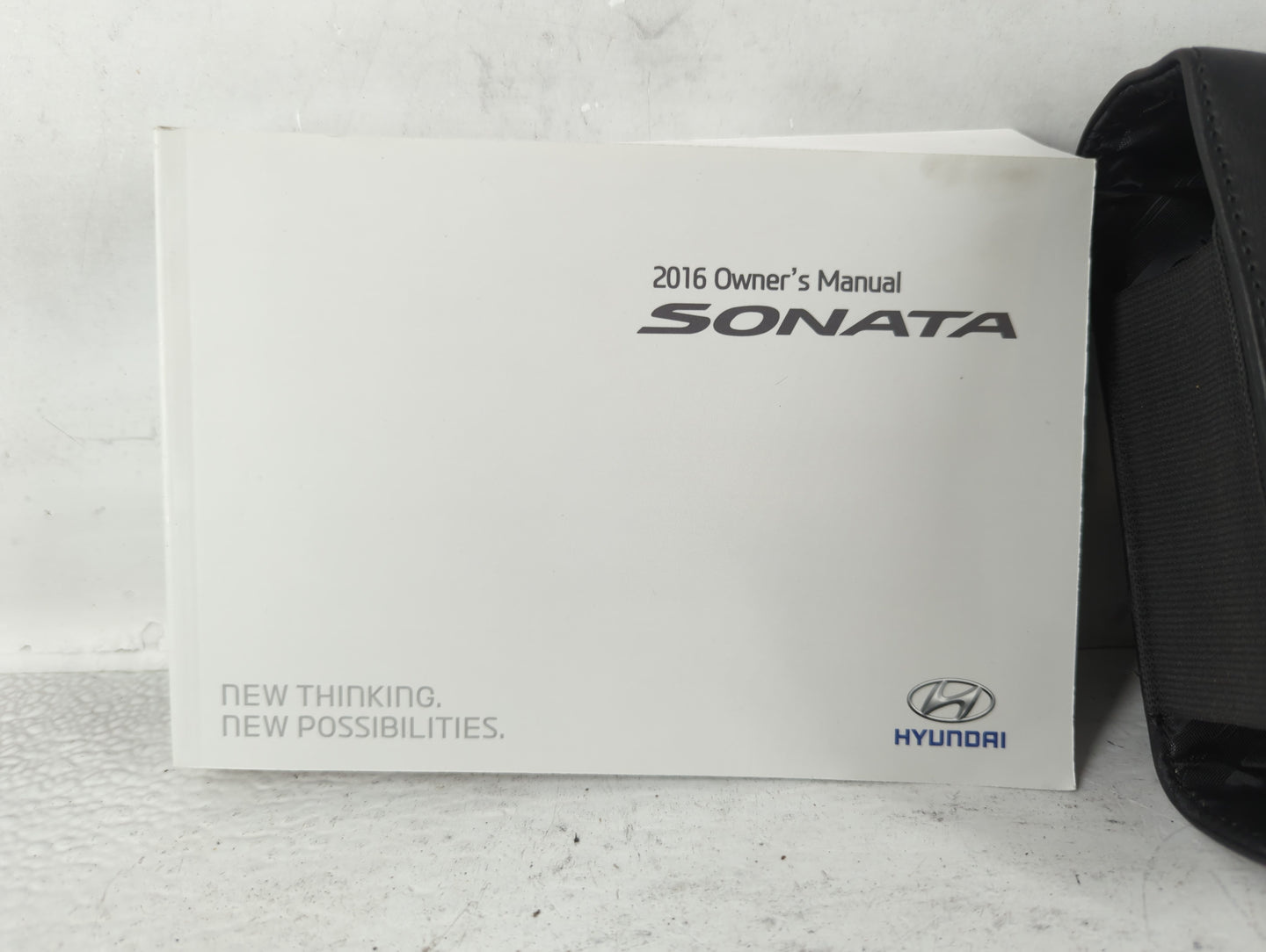 2016 Hyundai Sonata Owners Manual Book Guide P/N:GC10-EU58A OEM Used Auto Parts - Oemusedautoparts1.com