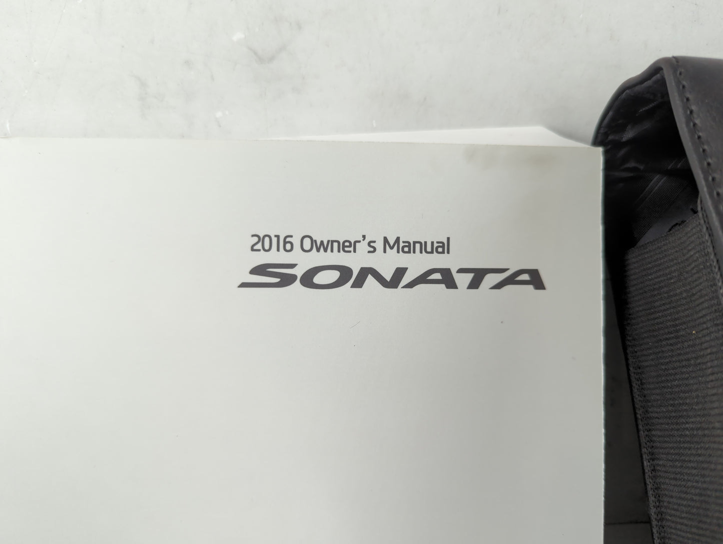 2016 Hyundai Sonata Owners Manual Book Guide P/N:GC10-EU58A OEM Used Auto Parts - Oemusedautoparts1.com