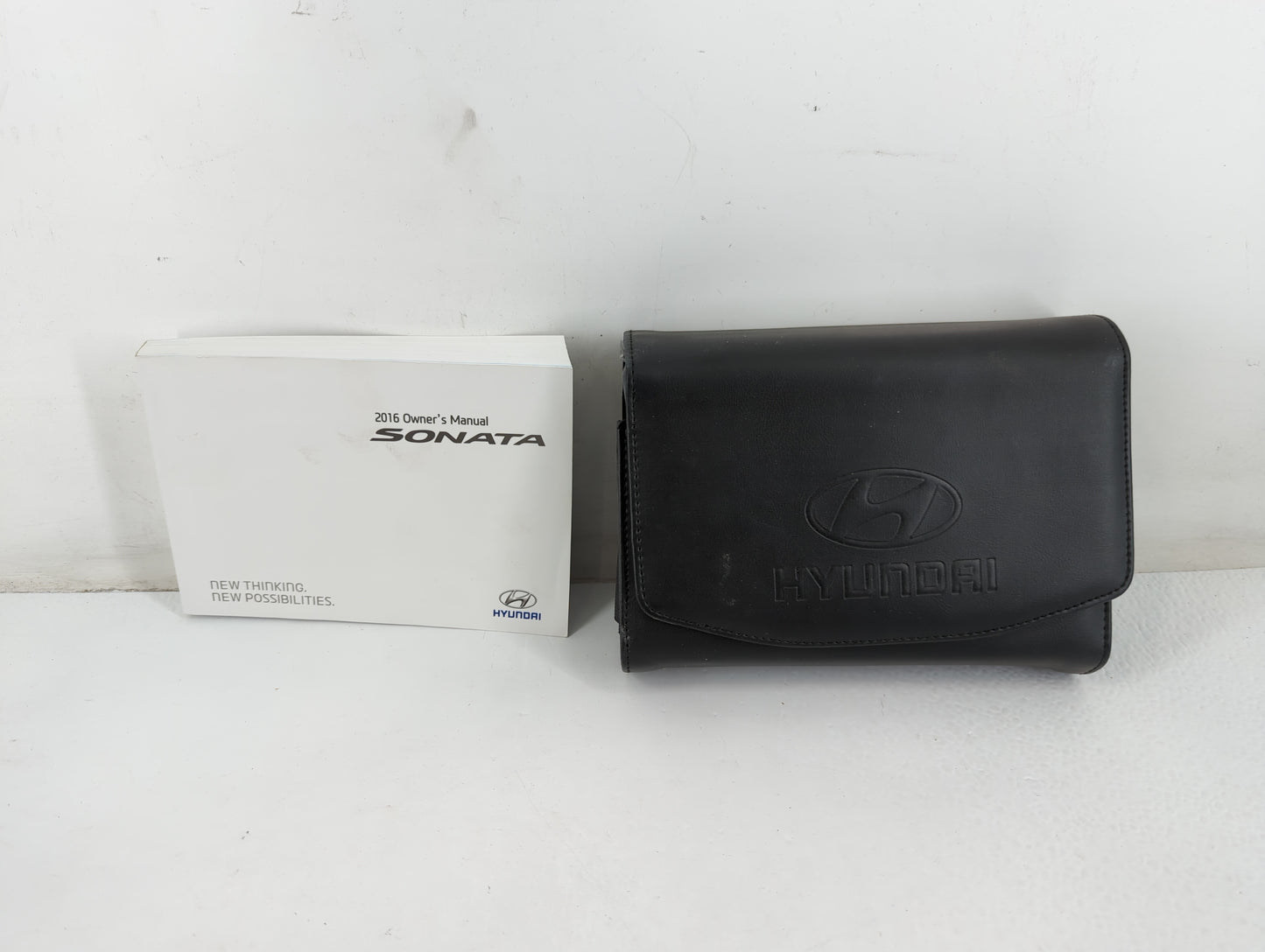 2016 Hyundai Sonata Owners Manual Book Guide P/N:GC10-EU50B OEM Used Auto Parts - Oemusedautoparts1.com