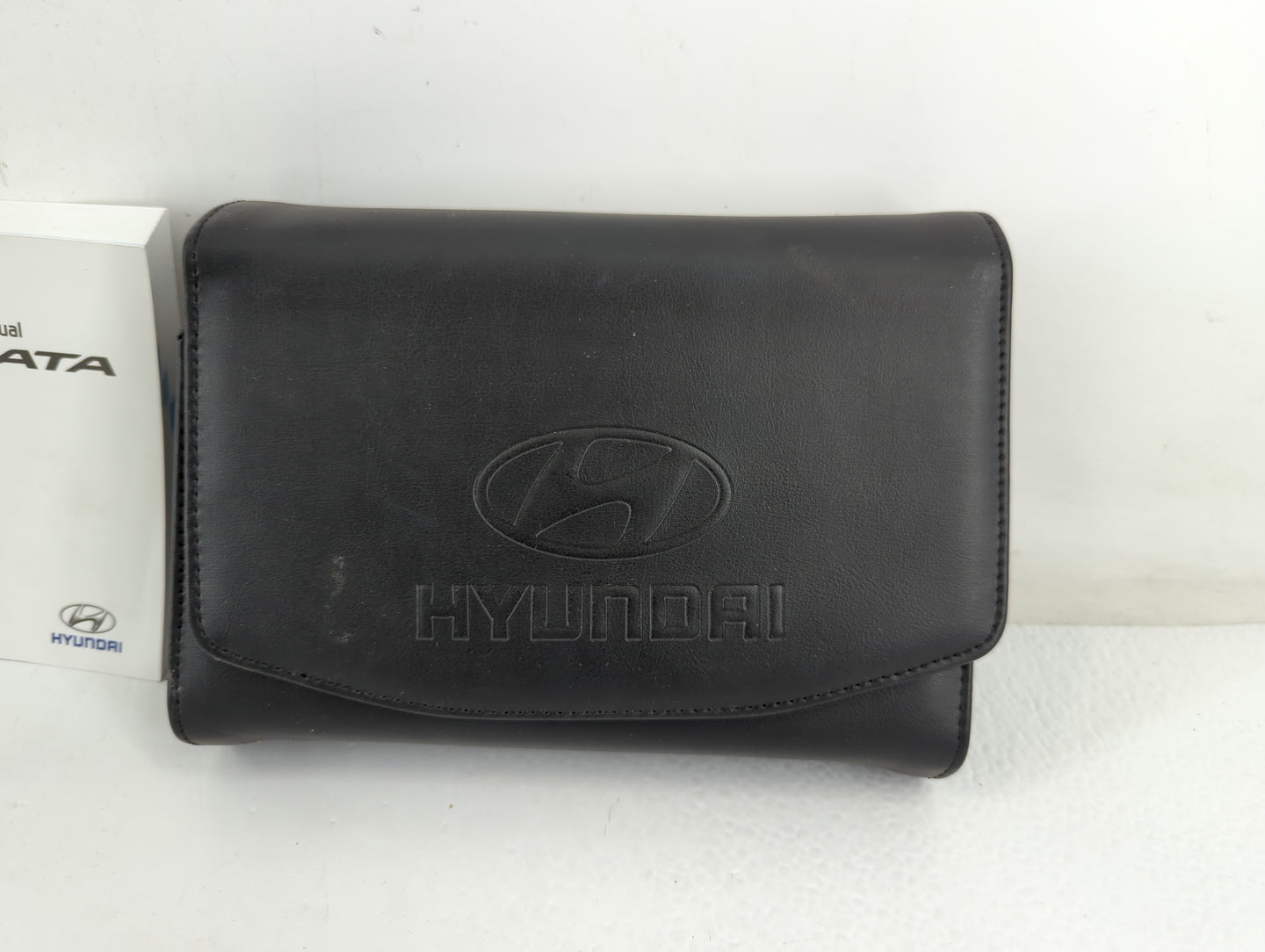 2016 Hyundai Sonata Owners Manual Book Guide P/N:GC10-EU50B OEM Used Auto Parts - Oemusedautoparts1.com