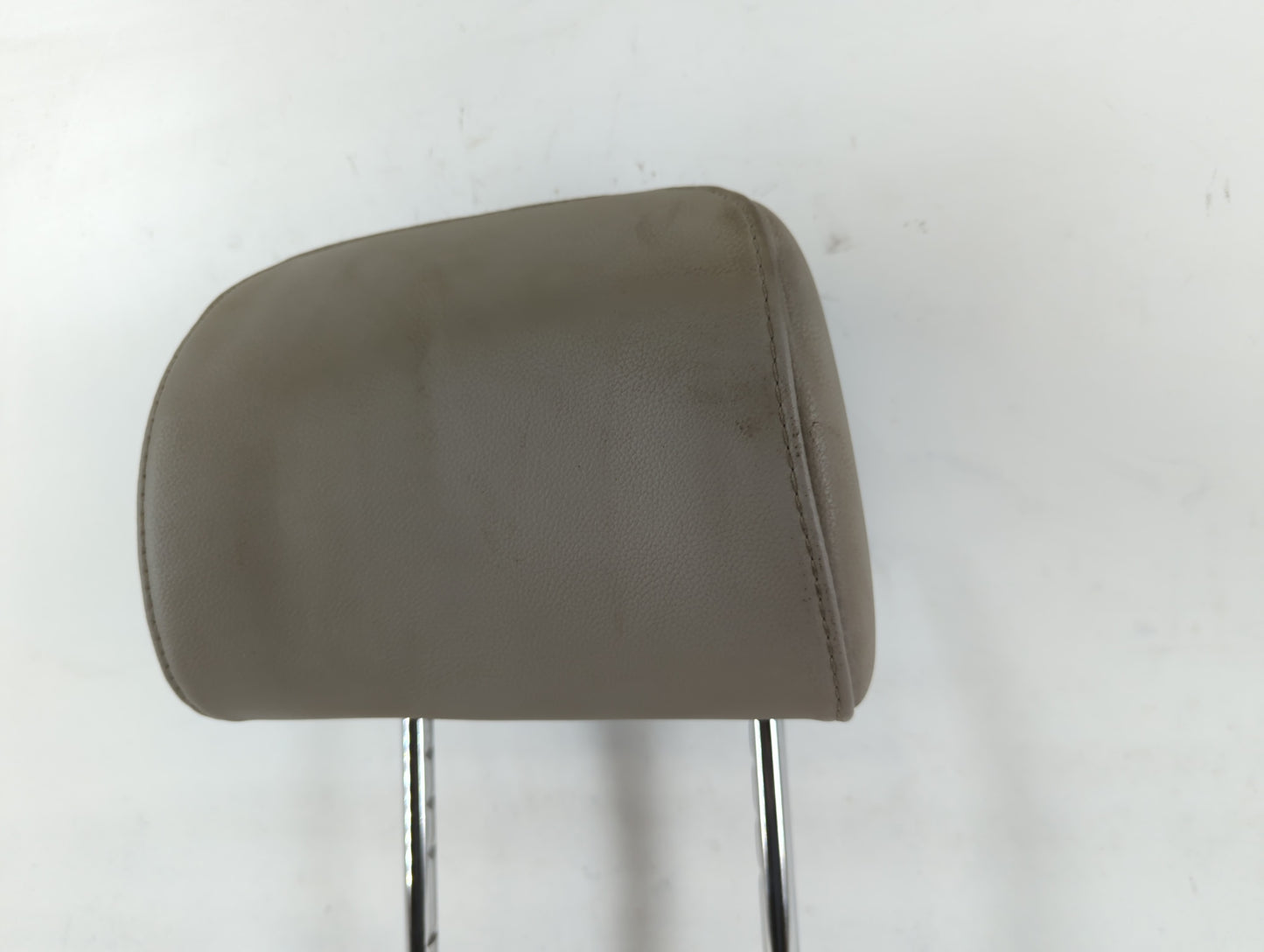 2015-2017 Hyundai Sonata Headrest Head Rest Front Driver Passenger Seat Fits Fits 2015 2016 2017 OEM Used Auto Parts - Oemus