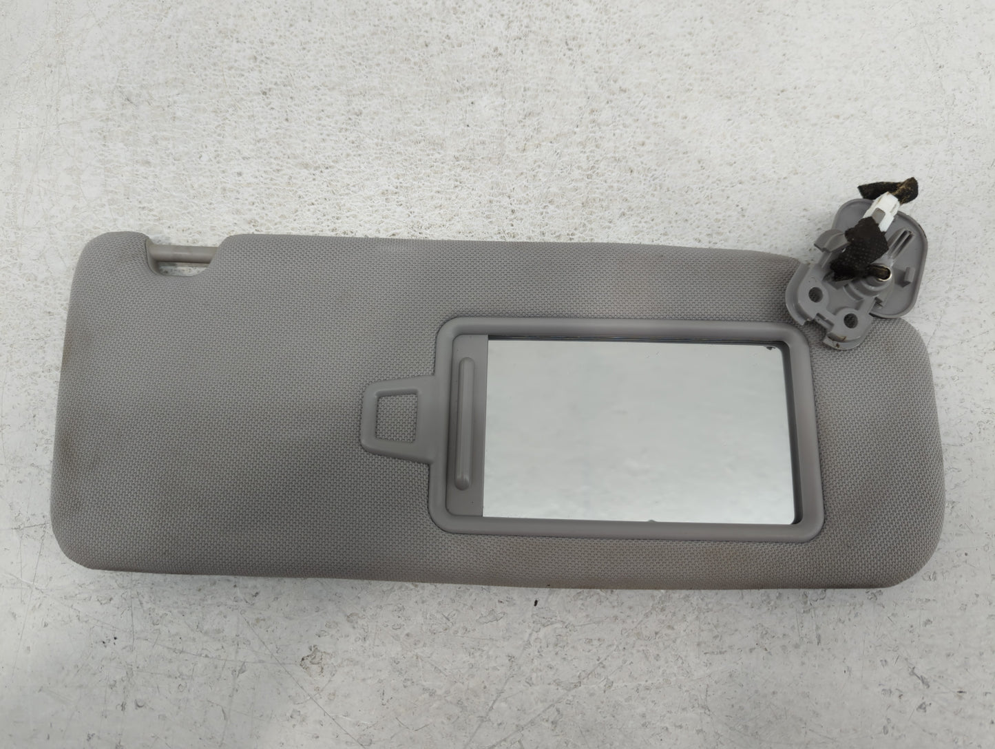2015-2019 Hyundai Sonata Sun Visor Shade Replacement Passenger Right Mirror Fits Fits 2015 2016 2017 2018 2019 OEM Used Auto