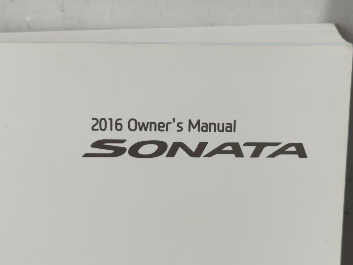 2016 Hyundai Sonata Owners Manual Book Guide P/N:GC10-EU59A OEM Used Auto Parts - Oemusedautoparts1.com