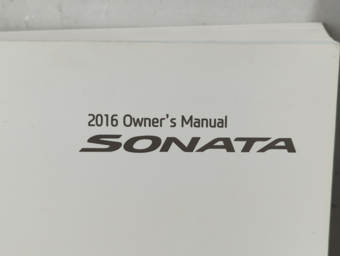 2016 Hyundai Sonata Owners Manual Book Guide P/N:GC10-EU59A OEM Used Auto Parts - Oemusedautoparts1.com