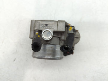 2015-2019 Hyundai Sonata Throttle Body P/N:0 280 750 618 Fits Fits 2015 2016 2017 2018 2019 2020 2021 OEM Used Auto Parts
