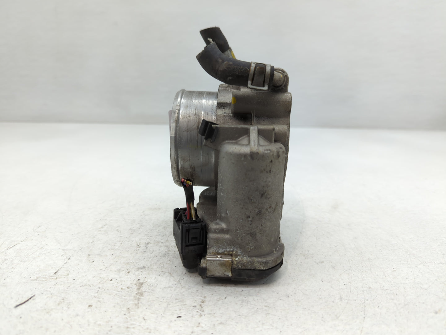2015-2019 Hyundai Sonata Throttle Body P/N:0 280 750 618 Fits Fits 2015 2016 2017 2018 2019 2020 2021 OEM Used Auto Parts - 