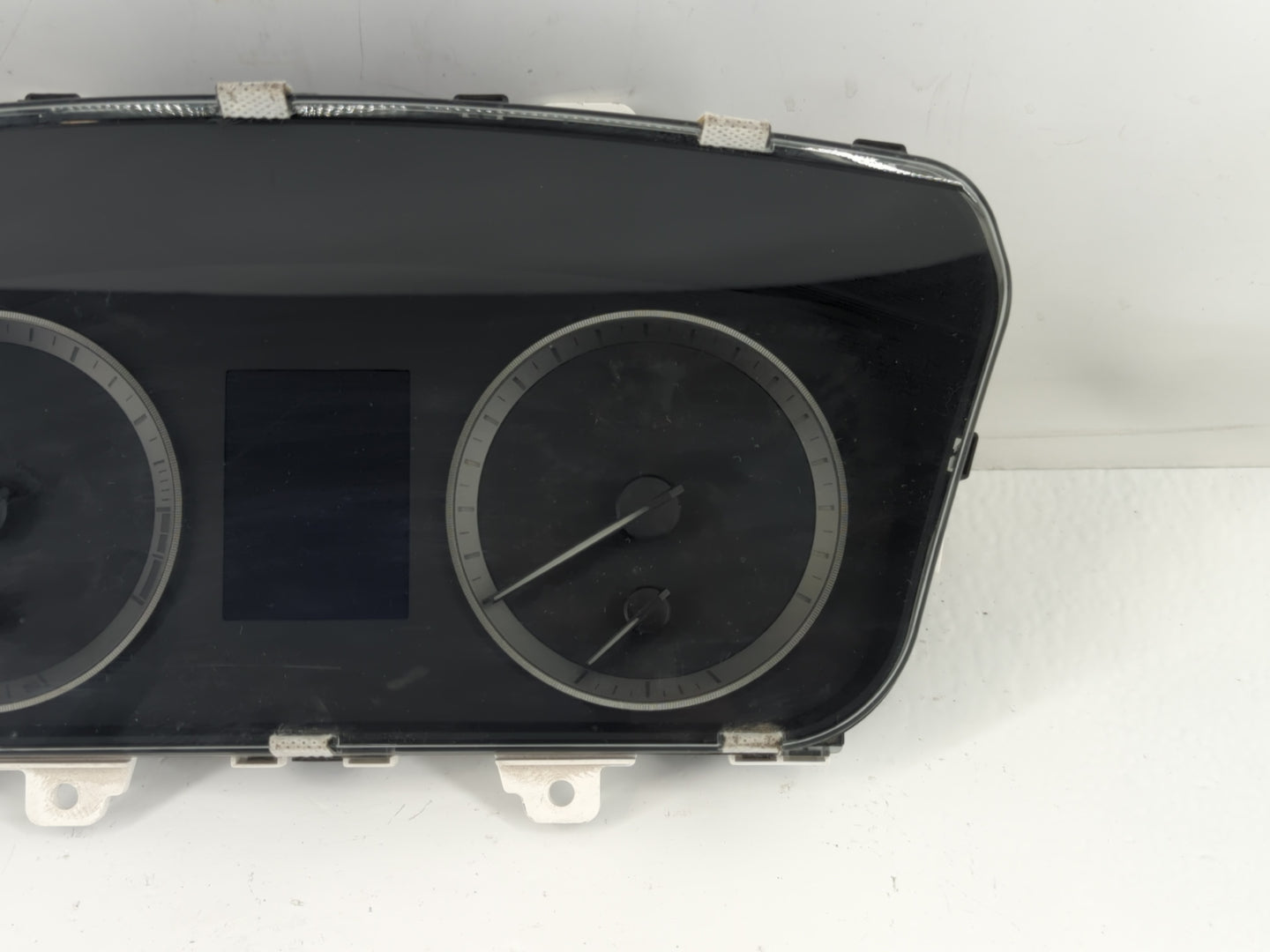 2015-2017 Hyundai Sonata Instrument Cluster Speedometer Gauges P/N:94001-C2200 Miles: Fits Fits 2015 2016 2017 OEM Used Auto