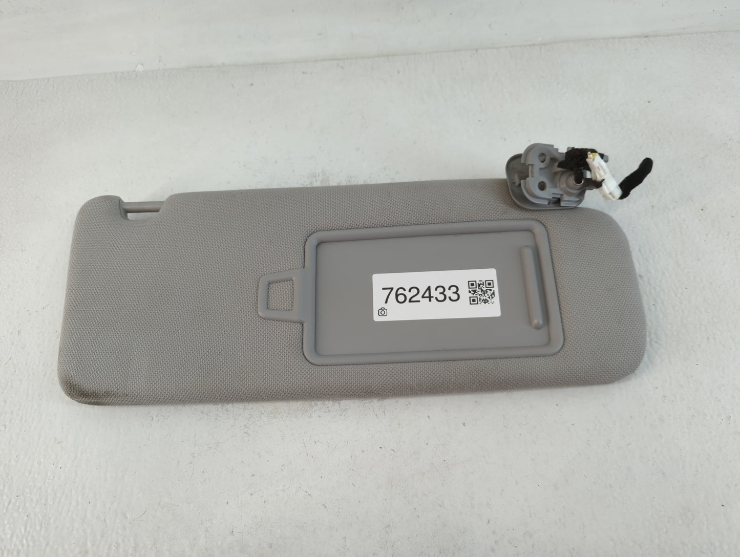 2015-2019 Hyundai Sonata Sun Visor Shade Replacement Passenger Right Mirror Fits Fits 2015 2016 2017 2018 2019 OEM Used Auto