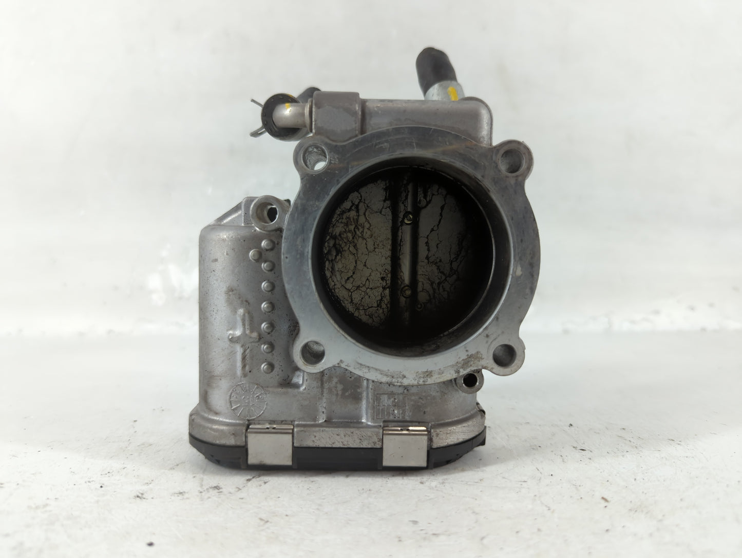 2015-2019 Hyundai Sonata Throttle Body P/N:35100-2G600 Fits Fits 2015 2016 2017 2018 2019 2020 2021 OEM Used Auto Parts - Oe