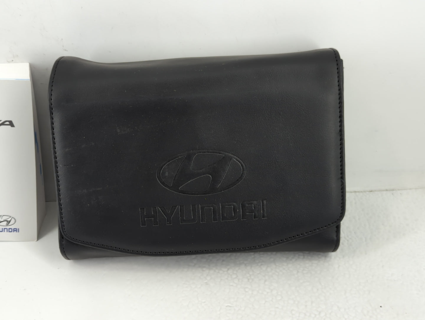 2016 Hyundai Sonata Owners Manual Book Guide P/N:GC10-EU57A OEM Used Auto Parts - Oemusedautoparts1.com