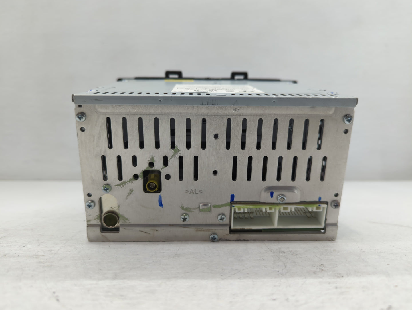2016-2017 Hyundai Sonata Am Fm Cd Player Radio Receiver - Oemusedautoparts1.com