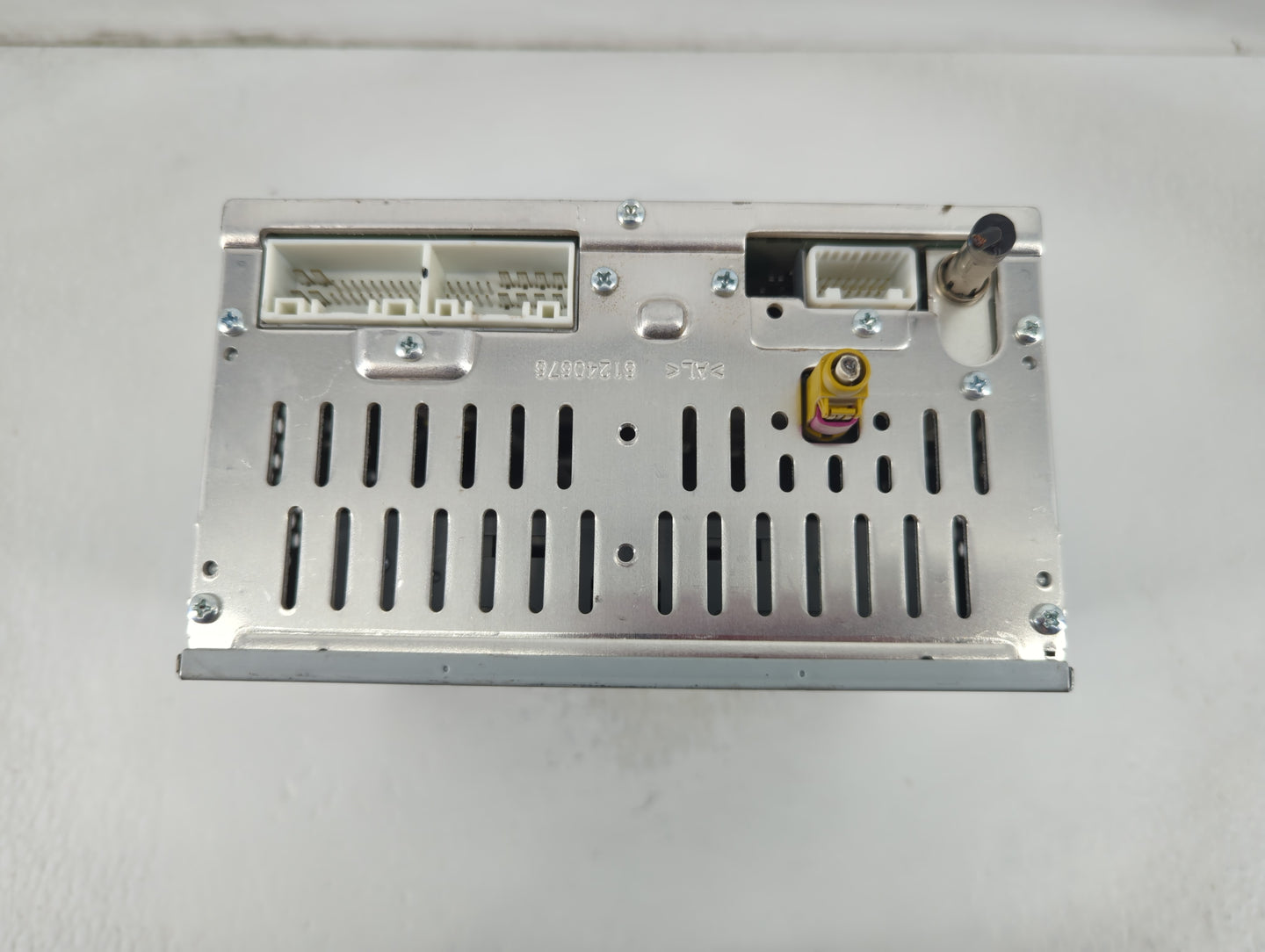 2016-2017 Hyundai Sonata Radio AM FM Cd Player Receiver Replacement P/N:96160-C20004X Fits Fits 2016 2017 OEM Used Auto Part