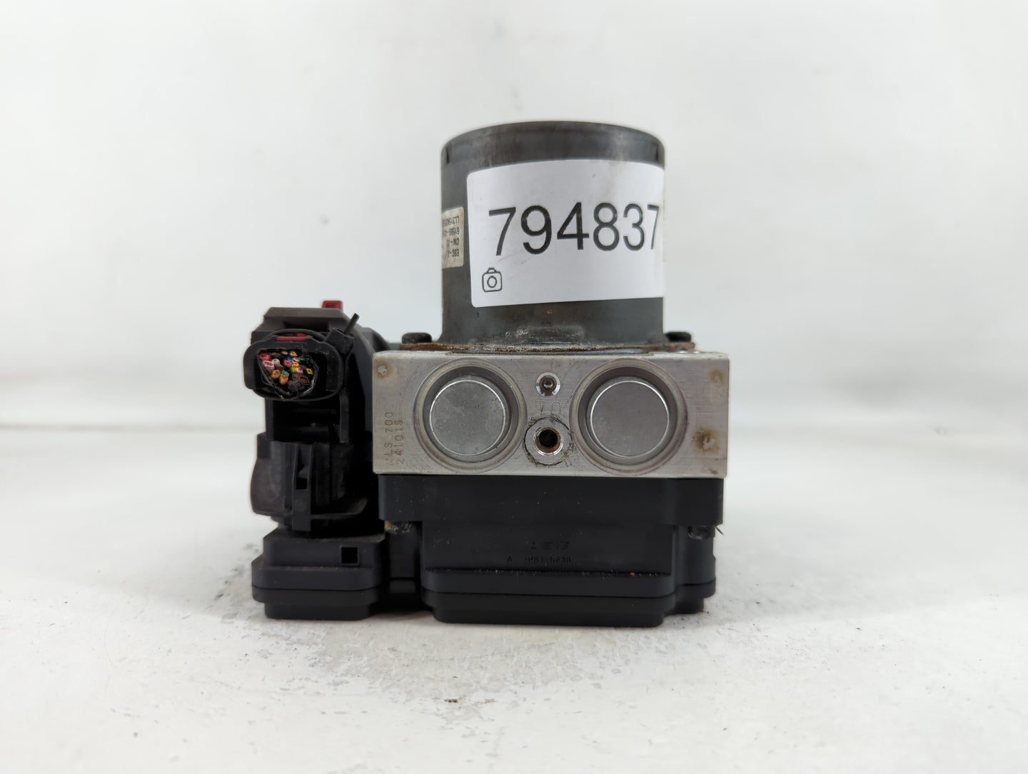 2015-2017 Hyundai Sonata ABS Pump Control Module Replacement P/N:58920-C2201 C2589-20501 Fits Fits 2015 2016 2017 OEM Used A