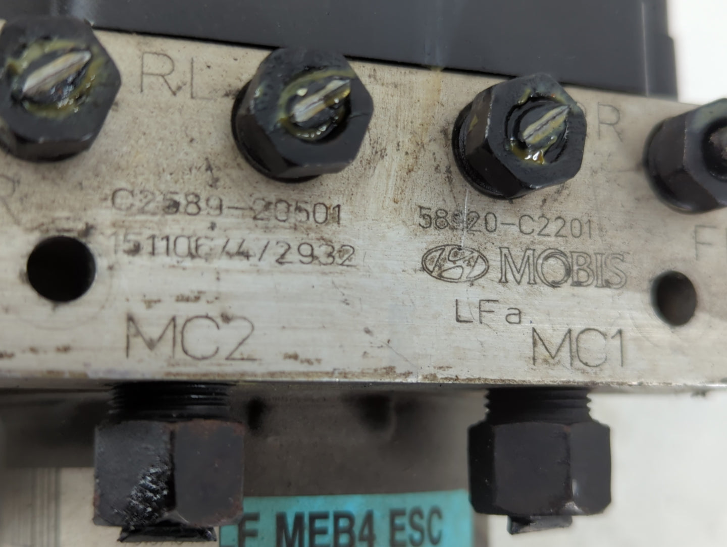 2015-2017 Hyundai Sonata ABS Pump Control Module Replacement P/N:58920-C2201 C2589-20501 Fits Fits 2015 2016 2017 OEM Used A