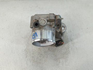 2015-2019 Hyundai Sonata Throttle Body P/N:35100-2G600 Fits Fits 2015 2016 2017 2018 2019 2020 2021 OEM Used Auto Parts