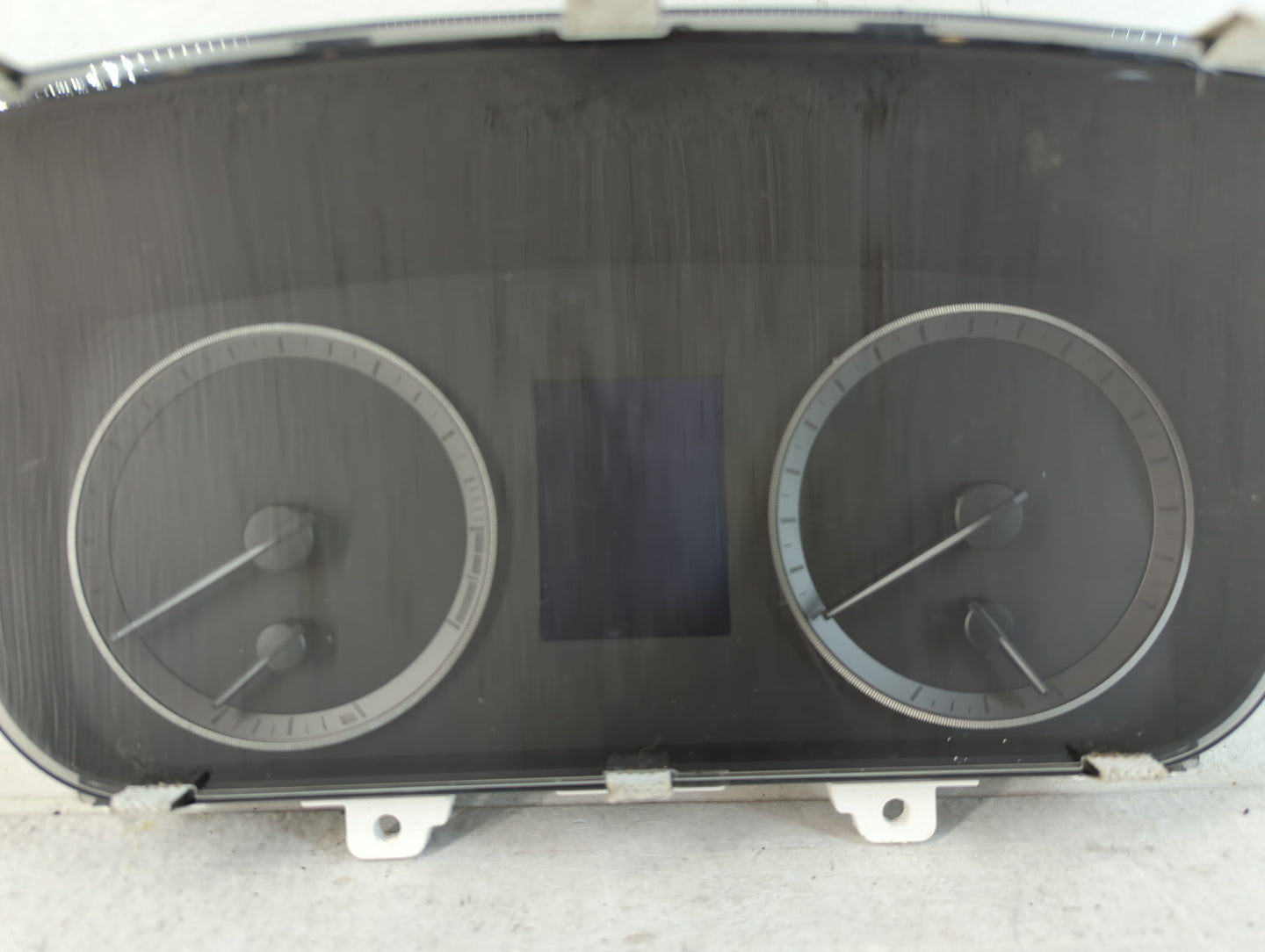2016-2017 Hyundai Sonata Instrument Cluster Speedometer Gauges P/N:94001-C2201 Fits Fits 2016 2017 OEM Used Auto Parts - Oem