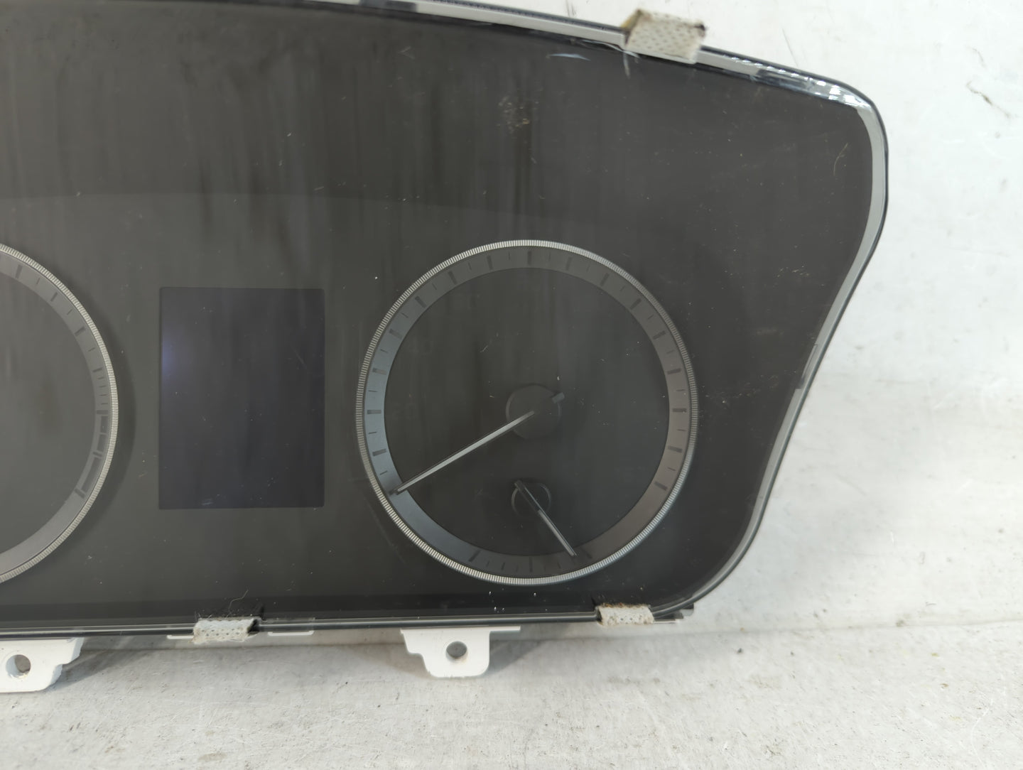 2016-2017 Hyundai Sonata Instrument Cluster Speedometer Gauges P/N:94001-C2201 Fits Fits 2016 2017 OEM Used Auto Parts - Oem