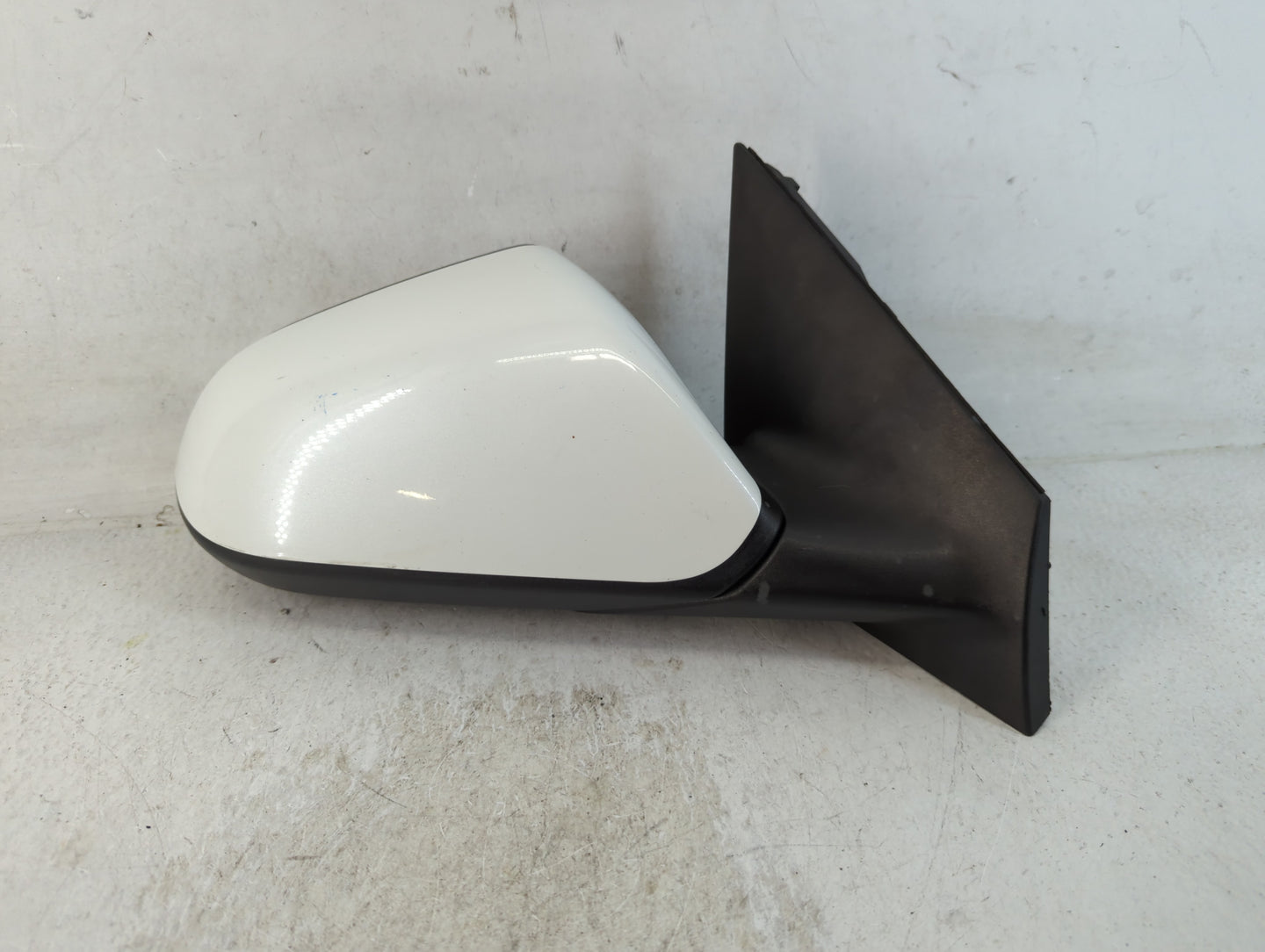 2016 Hyundai Sonata Passenger Side View Mirror - Right Door Mirror OEM Used - Oemusedautoparts1.com