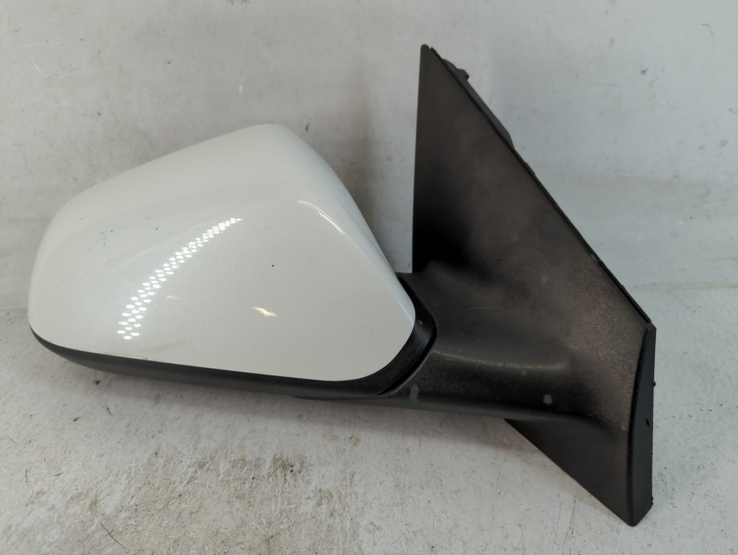 2016 Hyundai Sonata Passenger Side View Mirror - Right Door Mirror OEM Used - Oemusedautoparts1.com