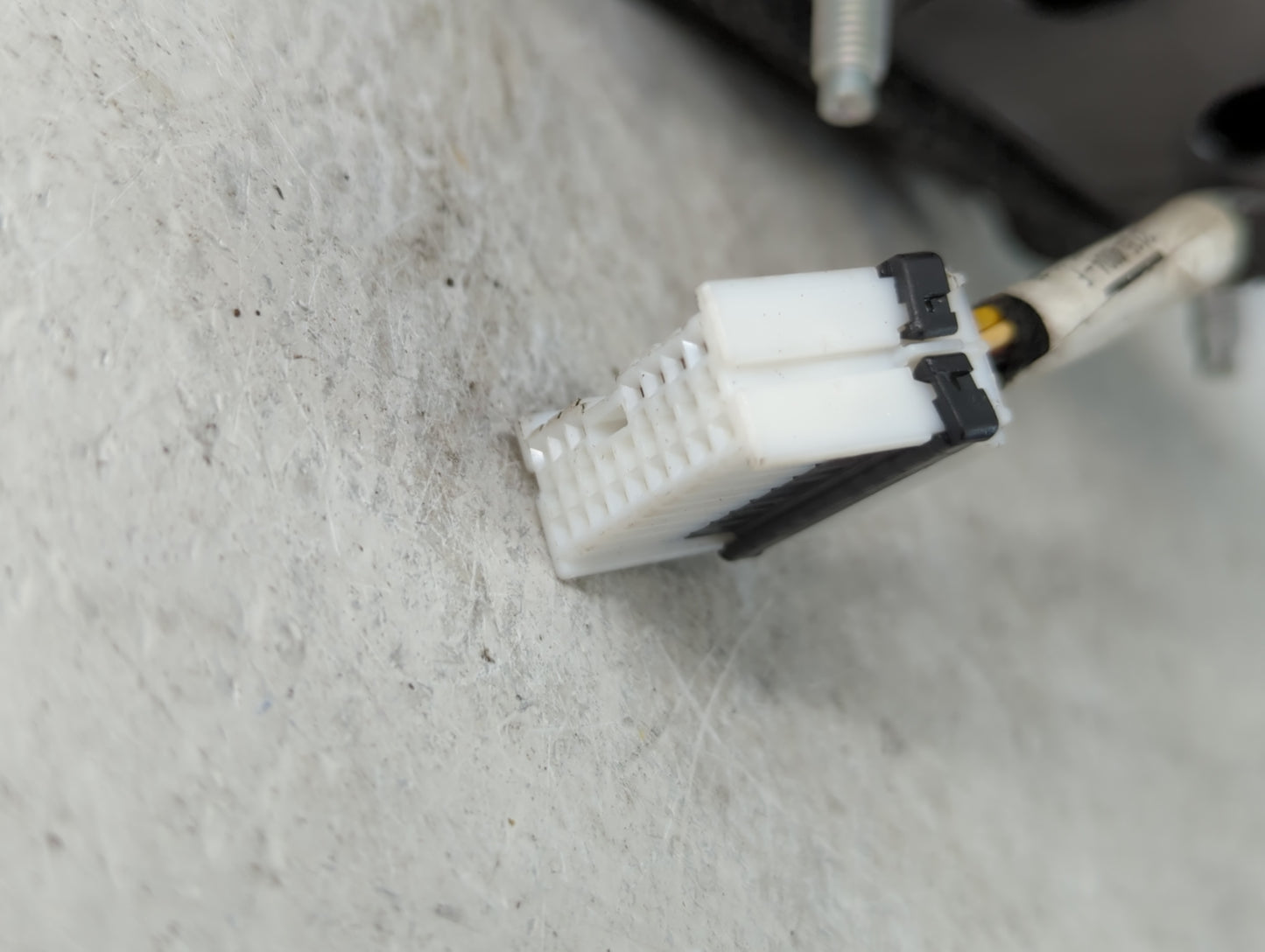 2016 Hyundai Sonata Passenger Side View Mirror - Right Door Mirror OEM Used - Oemusedautoparts1.com