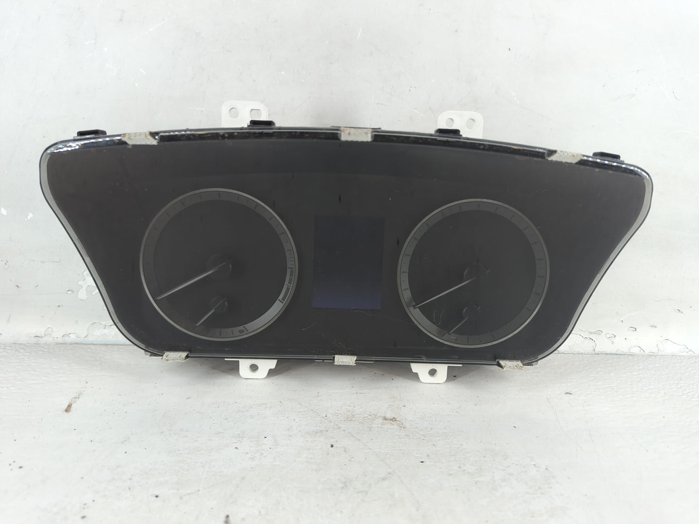 2015-2017 Hyundai Sonata Instrument Cluster Speedometer Gauges Fits Fits 2015 2016 2017 OEM Used Auto Parts - Oemusedautopar