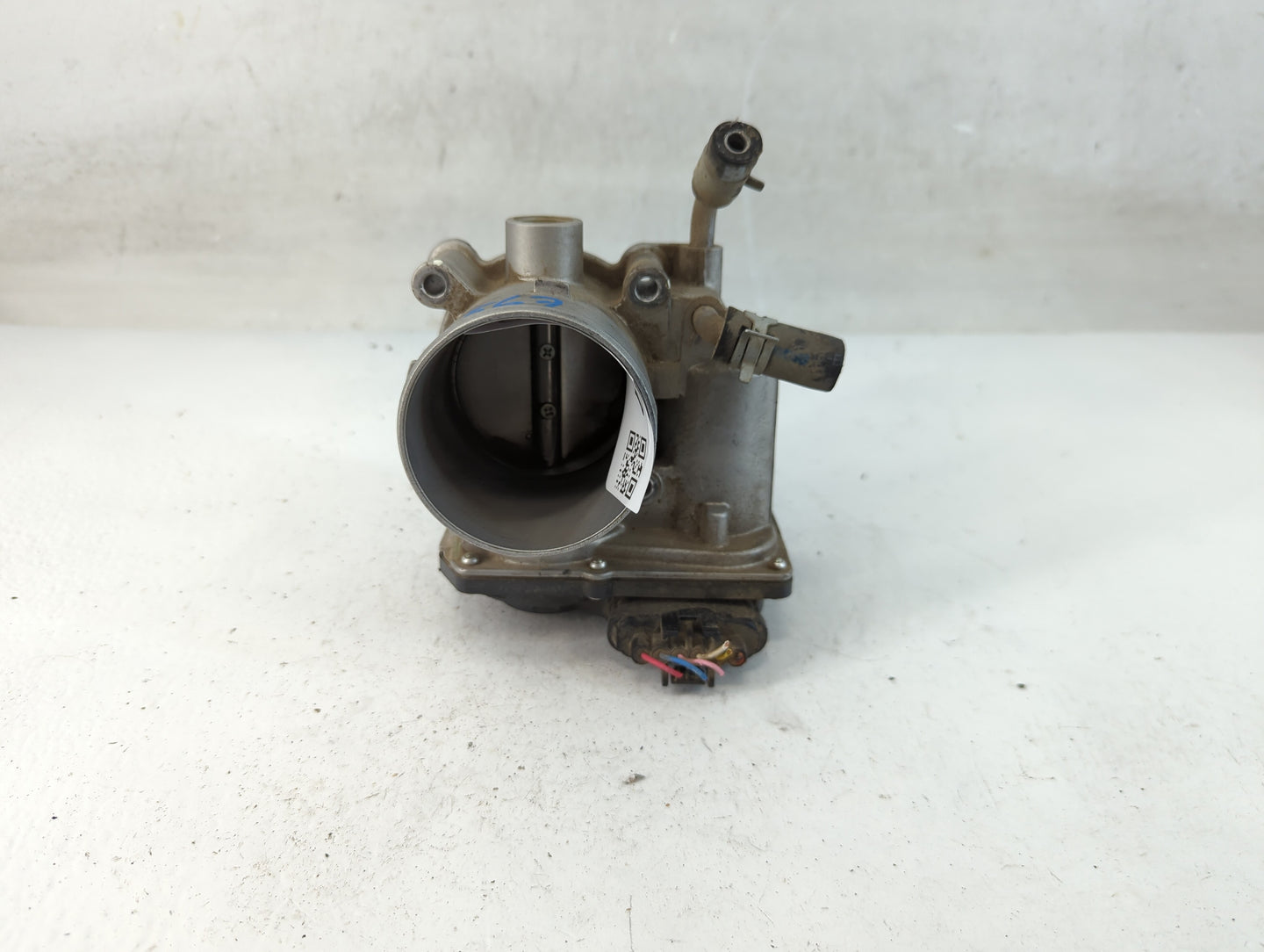 2016-2017 Hyundai Sonata Throttle Body P/N:35100-2E610 Fits Fits 2016 2017 2018 2019 2020 OEM Used Auto Parts - Oemusedautop